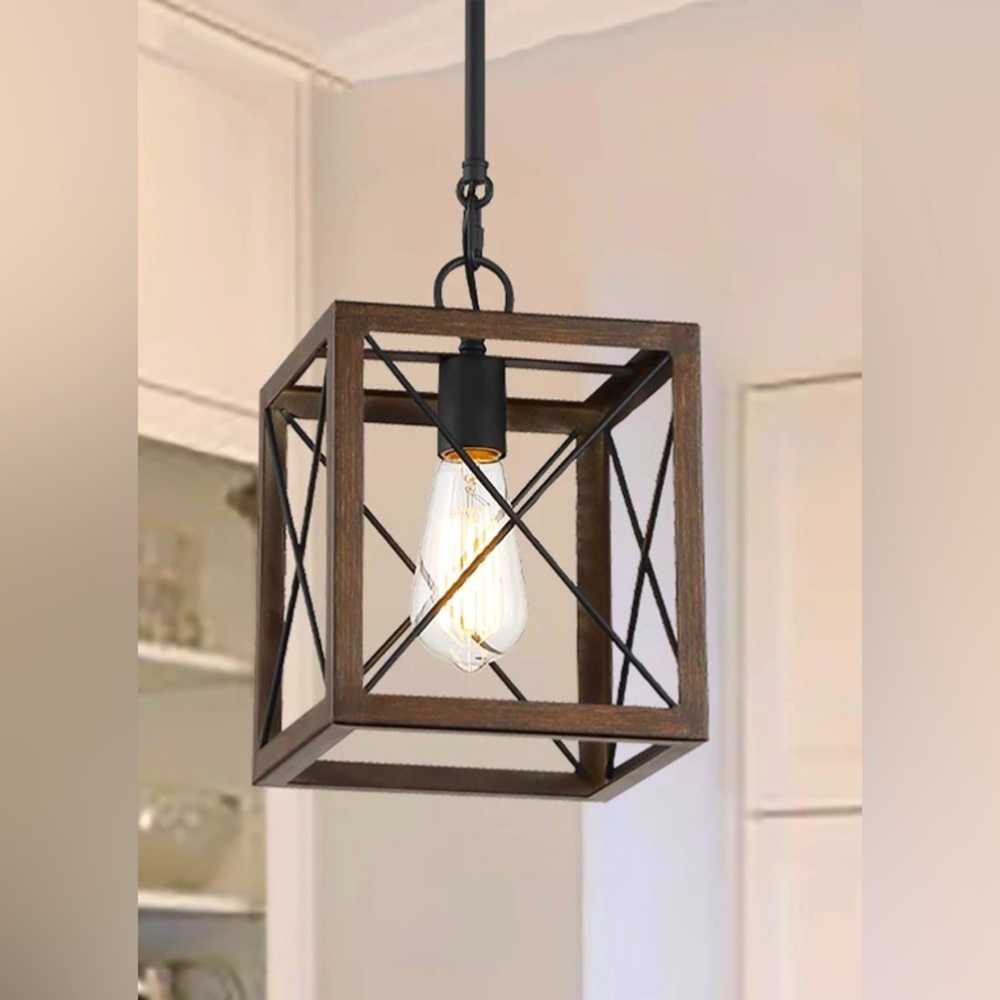 NEW IN BOX Modern Farmhouse Lantern
